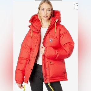 NWT never worn Fjall Raven expedition down women’s L red coat